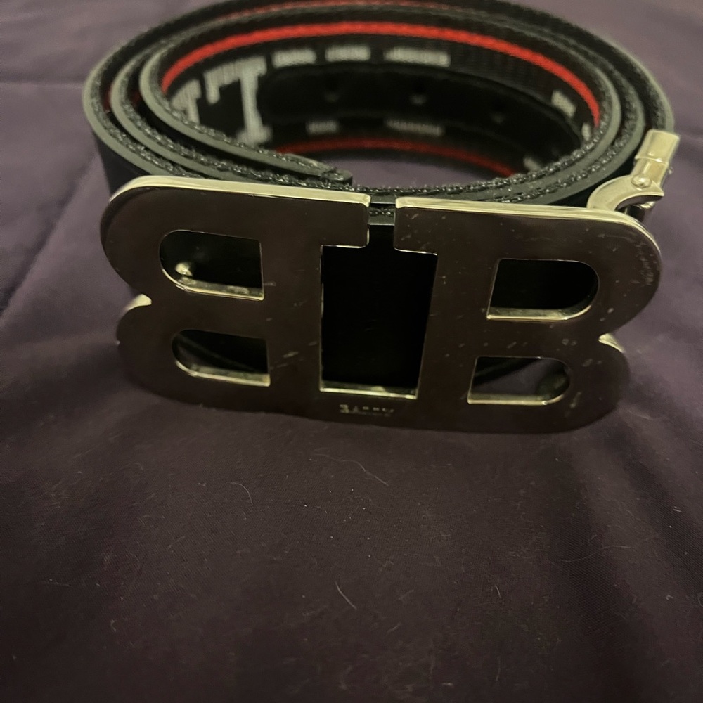 Bally belt men’s size 32